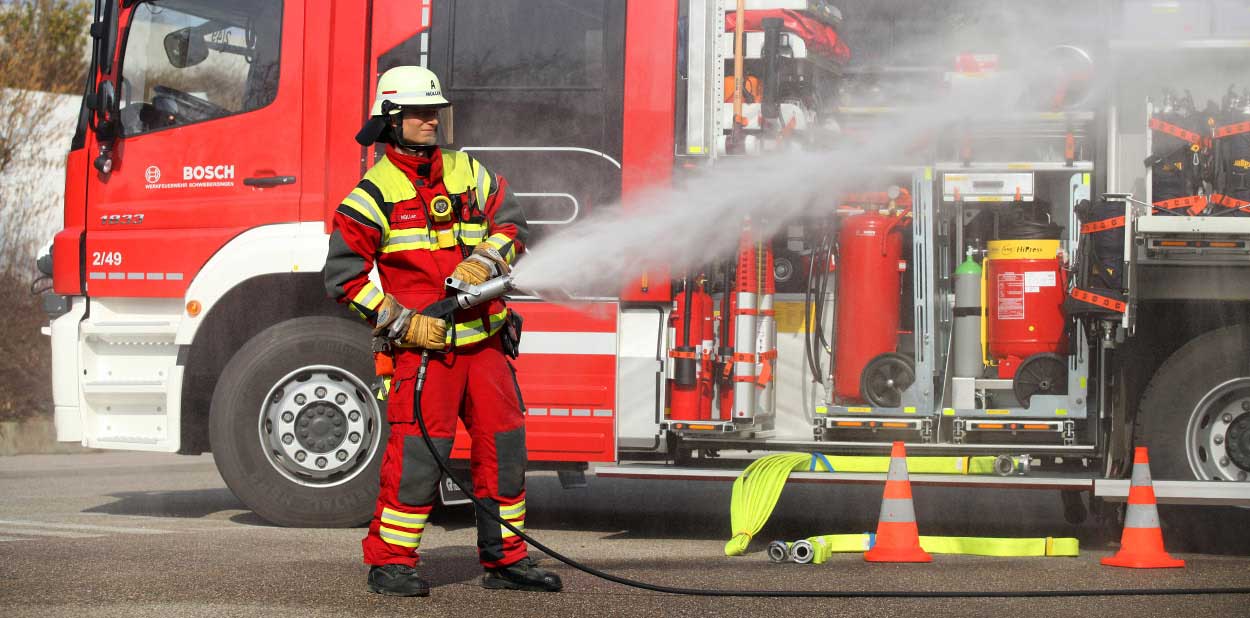 Vehicle wit semi-stationary technology