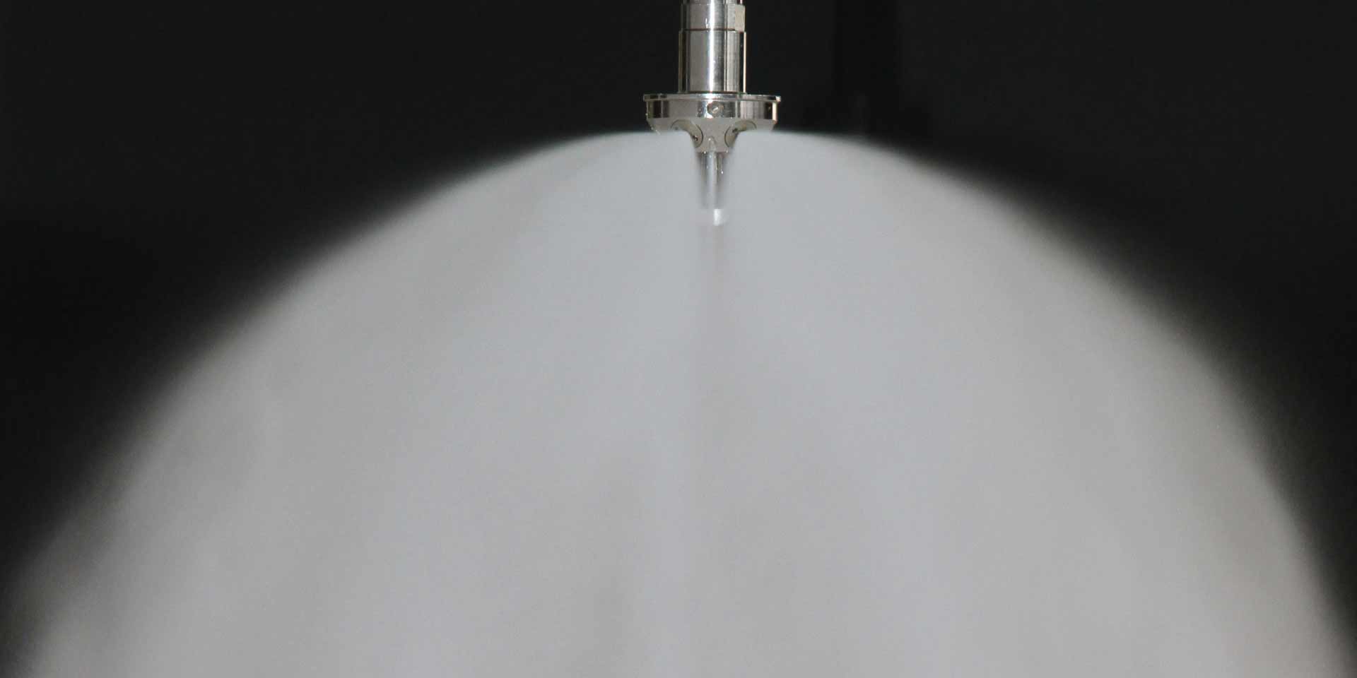 Fire fighting with water mist